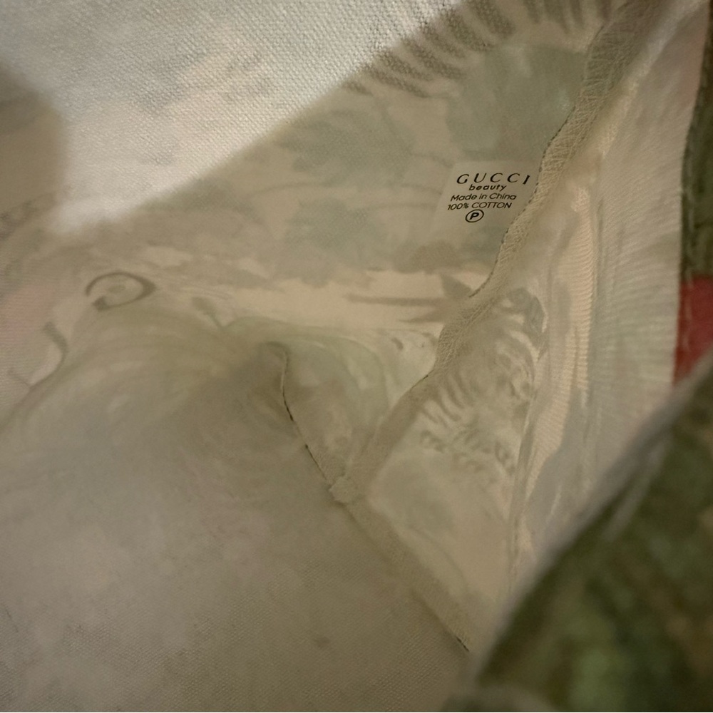 Gucci Tiger Small Tote - Picture 12 of 12